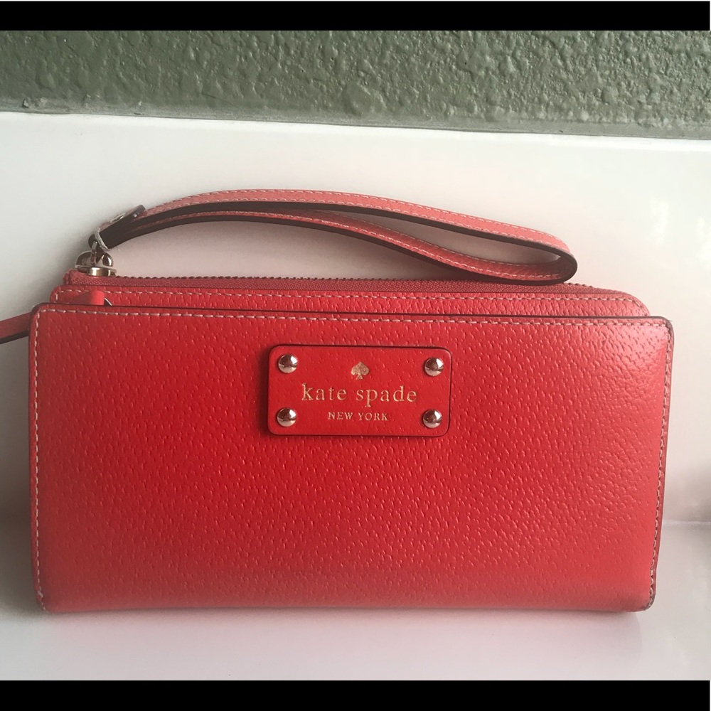 Kate Spade Red Wellseley Wristlet Wallet